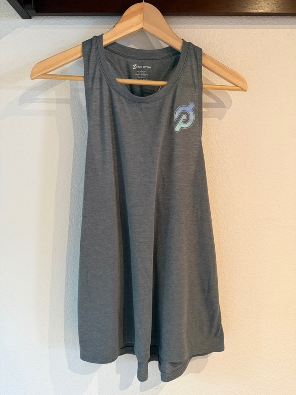 Peloton Twisted Razorback Dark Gray Tank Top with Retro Blue Logo, Size L